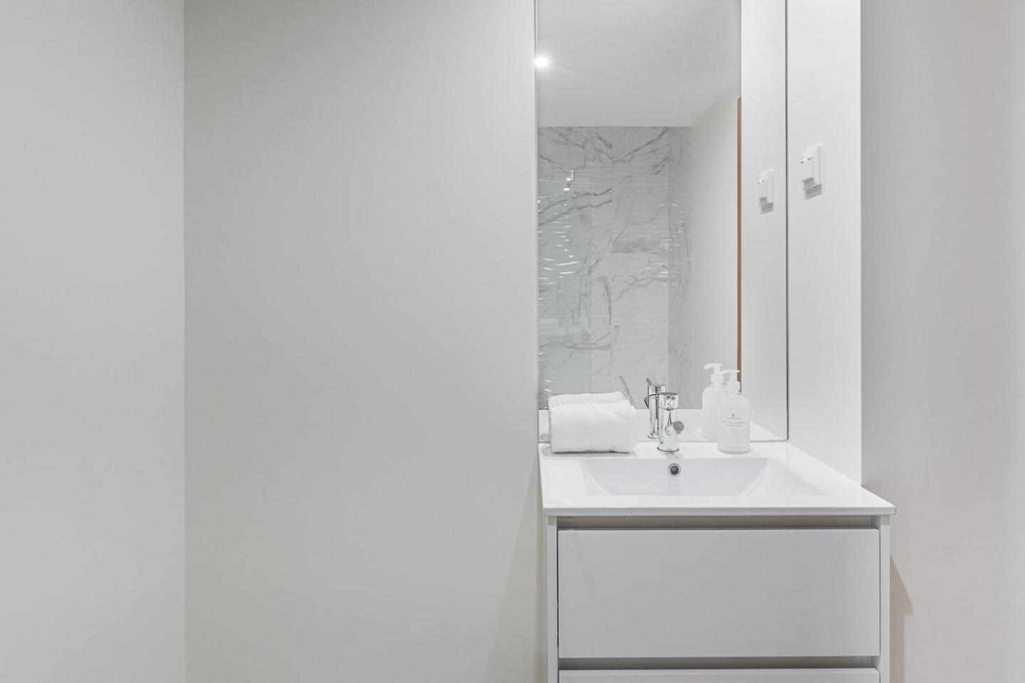 Guestready - Sleek Monochromatic In Bonfim Apartment ปอร์โต ภายนอก รูปภาพ