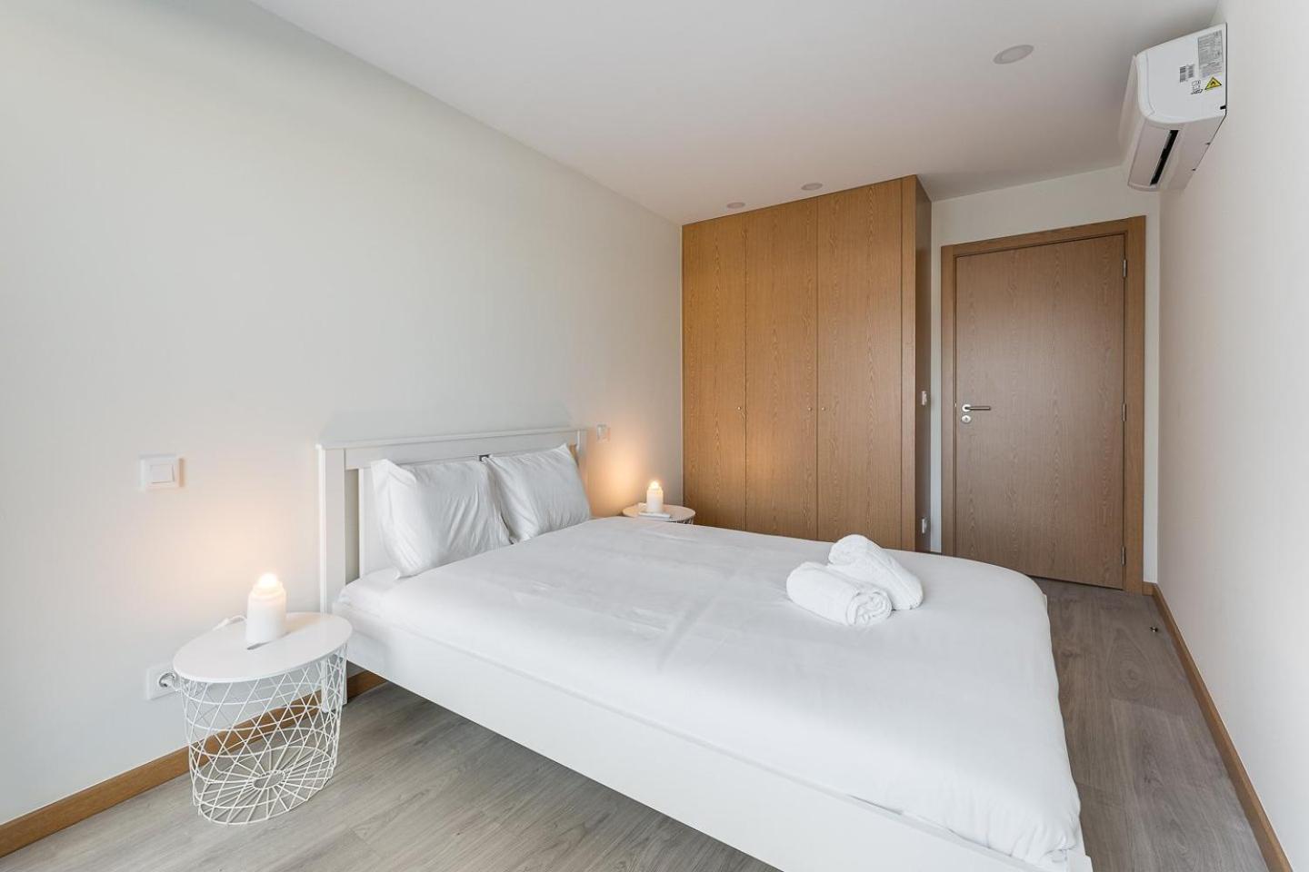 Guestready - Sleek Monochromatic In Bonfim Apartment ปอร์โต ภายนอก รูปภาพ